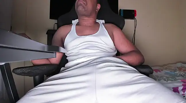 bigcockk23 online show from March 5, 3:51 pm