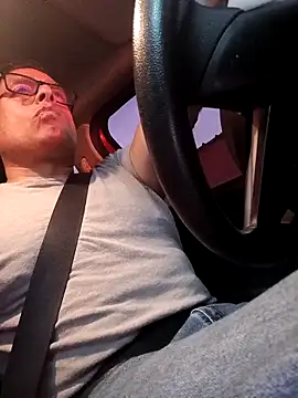 chicoguapo8 online show from November 18, 11:26 pm