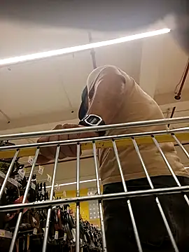 chicoguapo8 online show from September 24, 11:58 pm