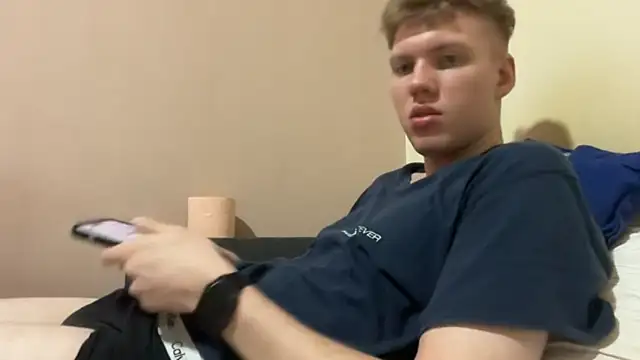 sexybooii6968 online show from September 13, 8:54 pm