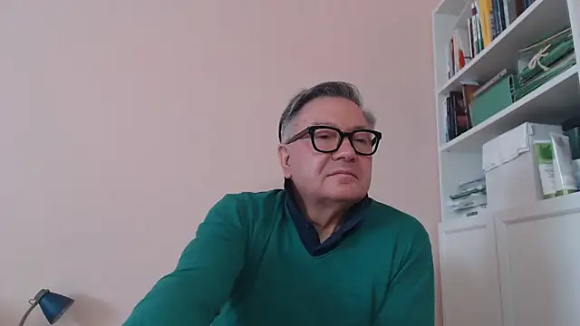 YOU6me online show from March 10, 9:15 am