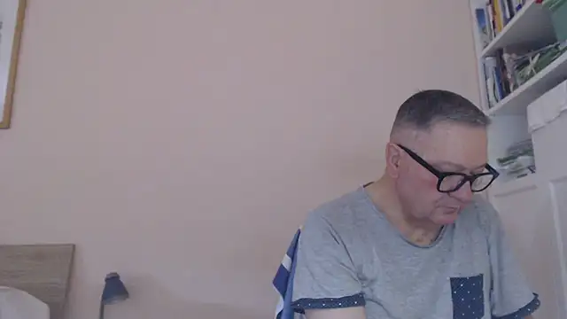 YOU6me online show from July 3, 8:09 am