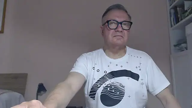 YOU6me online show from July 17, 10:44 am