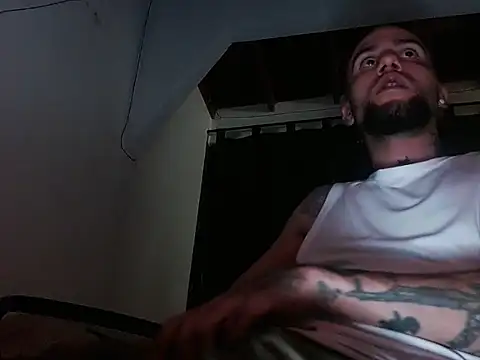 Snapshot of Christian_Stiven1 chatting on December 23, 6:55 am Christian Stiven1 online show from December 23, 6:55 am