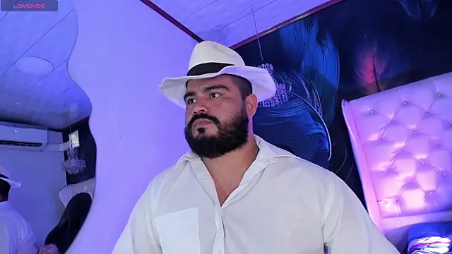 MichaelBear  online show from January 23, 12:30 pm