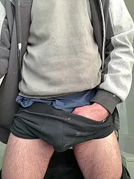 muschiliebhaber1xh online show from March 5, 8:43 am