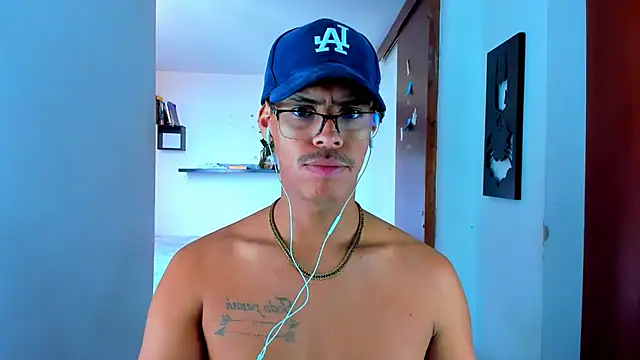 Snapshot of _John_Boy_ chatting on February 28, 5:59 pm  John Boy  online show from February 28, 5:59 pm