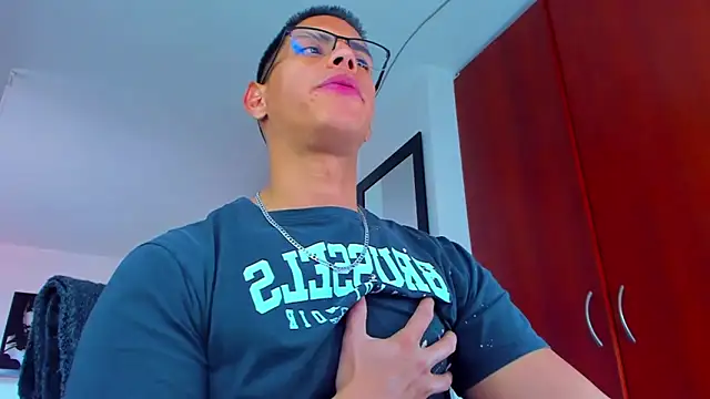 Snapshot of _John_Boy_ chatting on September 13, 7:37 pm  John Boy  online show from September 13, 7:37 pm