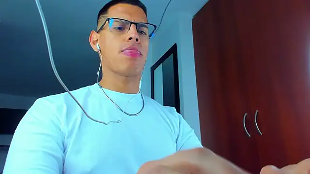  John Boy  online show from December 5, 10:17 pm