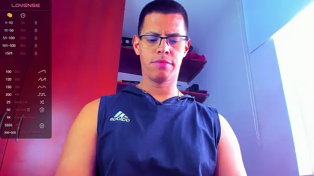 Snapshot of _John_Boy_ chatting on October 1, 9:30 pm  John Boy  online show from October 1, 9:30 pm