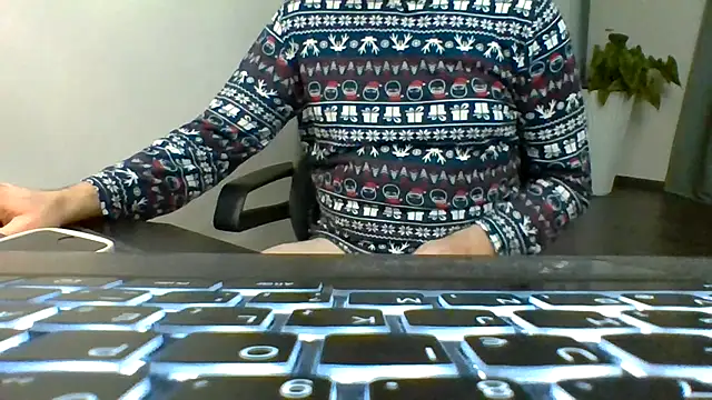 Horney boy86 online show from January 5, 10:29 pm