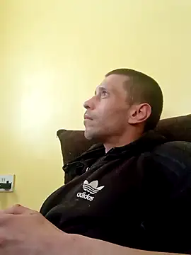 jonekjohnypl online show from April 28, 6:12 pm