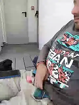 juandi21cm online show from February 6, 1:21 pm