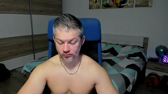 RobbyShawz online show from January 7, 5:45 am