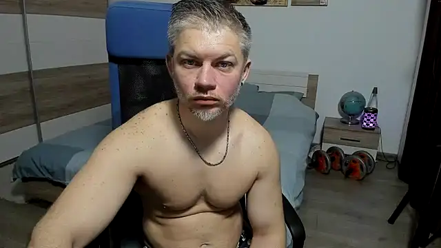 RobbyShawz online show from March 23, 7:03 am