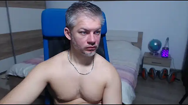 RobbyShawz online show from November 27, 5:33 am