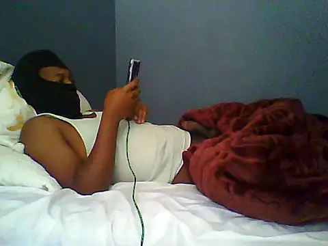 Snapshot of TitularAdaption chatting on October 5, 6:28 am TitularAdaption online show from October 5, 6:28 am