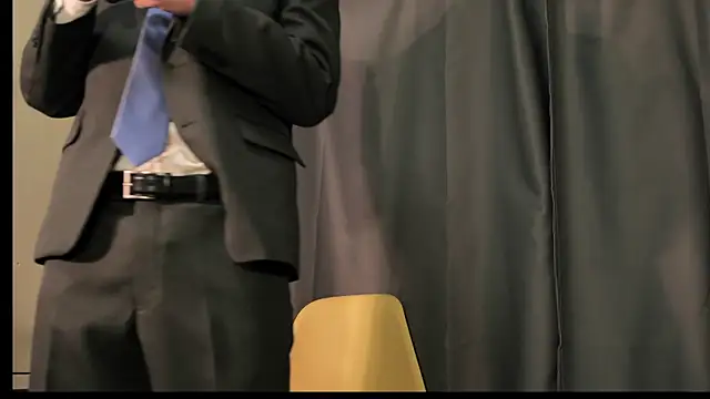 asiahot liam online show from November 6, 11:35 am