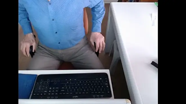 dutchpornking online show from December 17, 9:05 am