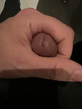 Snapshot of DUDURA@xh chatting on January 22, 6:20 am DUDURAxh online show from January 22, 6:20 am