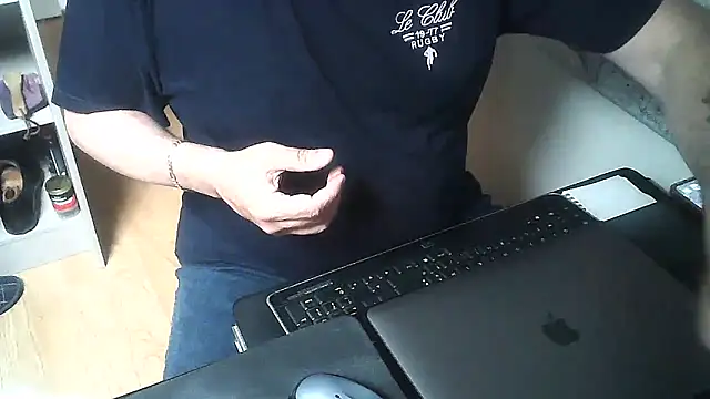 Snapshot of DUDURA@xh chatting on October 21, 9:12 am DUDURAxh online show from October 21, 9:12 am