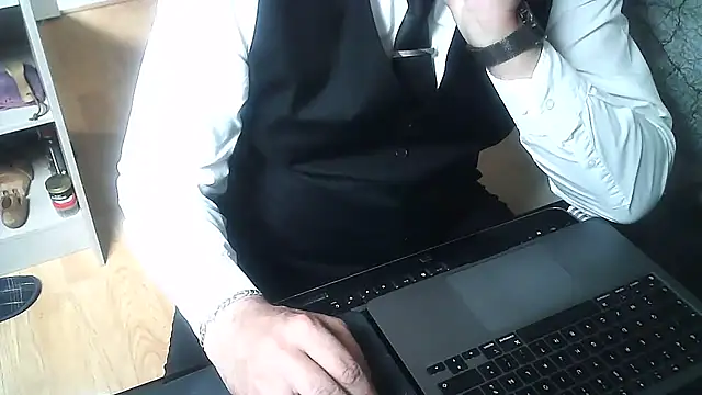 Snapshot of DUDURA@xh chatting on October 29, 11:02 am DUDURAxh online show from October 29, 11:02 am