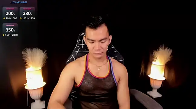 000batman000 online show from March 19, 12:48 am