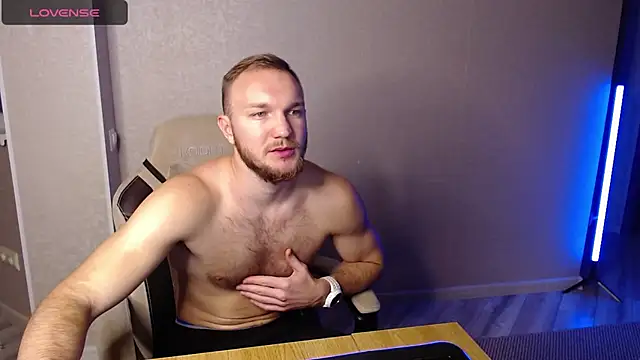 Toress1 online show from December 12, 4:53 pm