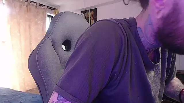 harry reems1 online show from December 13, 6:27 pm