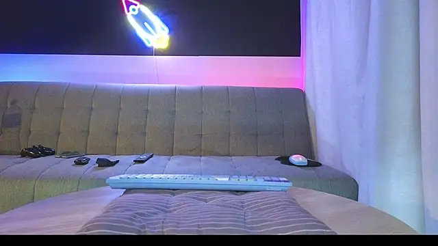 MattxFeet online show from October 7, 11:31 pm