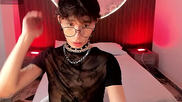 AndyWiilliams online show from March 6, 10:18 pm