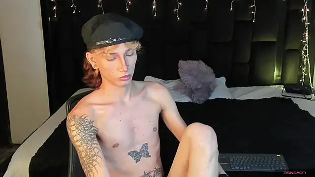 AndyWiilliams online show from December 4, 10:06 pm