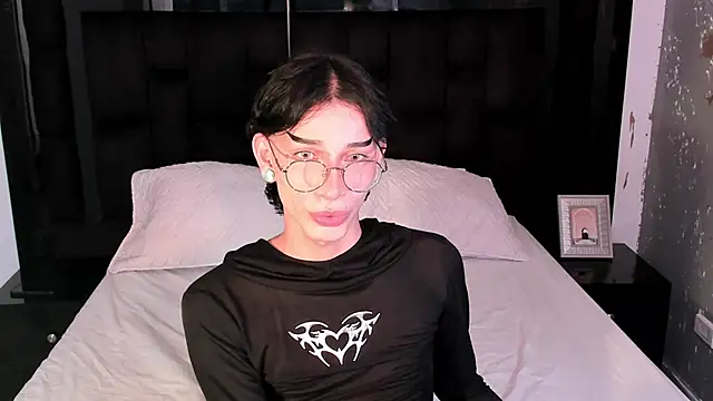 AndyWiilliams online show from February 3, 8:57 pm