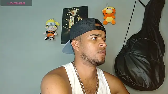 Bigcock 21cm  online show from September 23, 7:35 pm