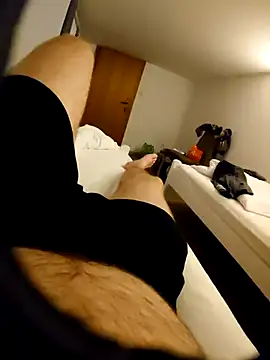 anonymus9006 online show from September 26, 7:00 pm