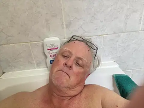 bigbadjon69 online show from June 24, 2:09 pm
