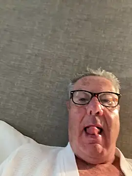 Oldpistolpete online show from September 26, 3:43 pm