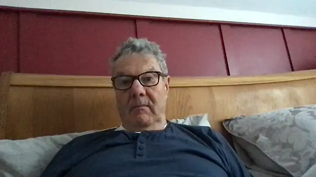 Oldpistolpete online show from December 18, 9:47 am