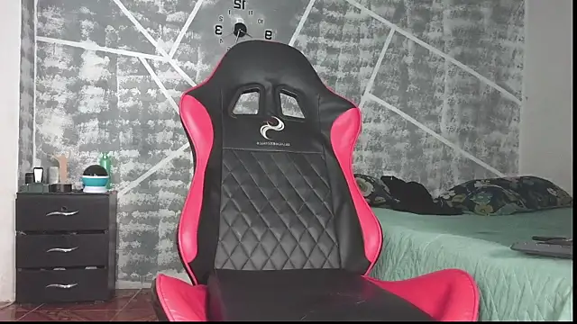 leonidas 18k online show from September 30, 3:34 am