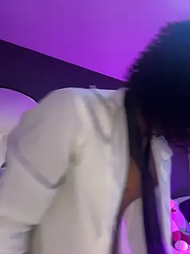 Lucas eevans online show from March 3, 1:40 pm