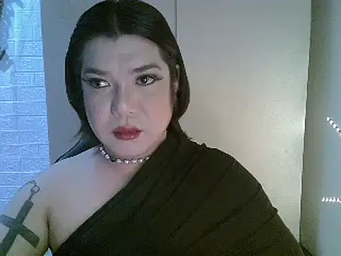 StrawberryWine07 online show from February 5, 6:24 am