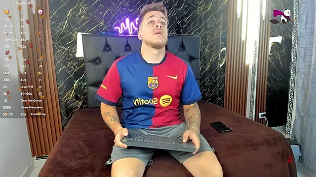 keane lee online show from October 21, 1:14 pm