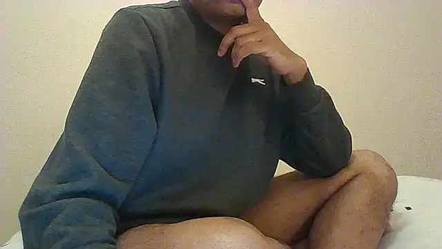 BritKink online show from February 7, 9:53 pm