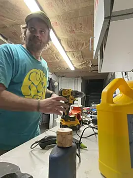 charactrzero online show from April 4, 9:45 pm