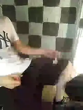 Wero4200 online show from July 10, 11:28 pm