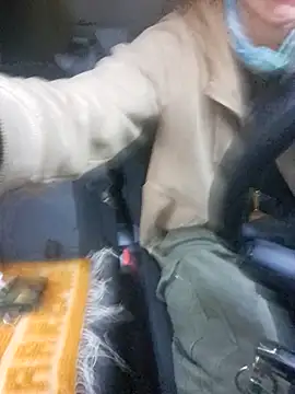 utoopia777 online show from December 20, 9:38 am