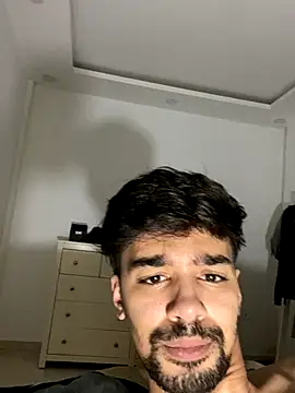 Hermanooooooo online show from January 8, 1:11 am