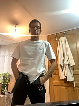 steph19x5 online show from October 19, 7:33 am