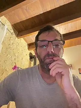 steph19x5 online show from December 30, 5:37 am