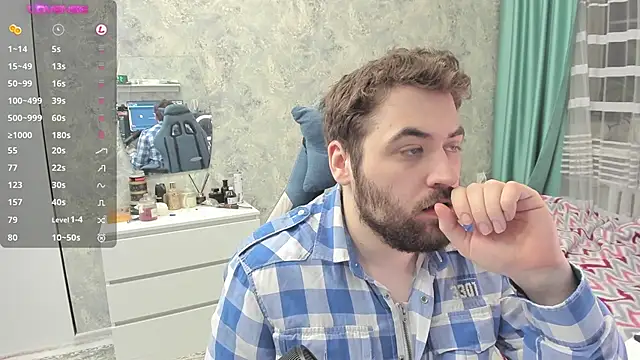 Morlaios online show from December 9, 6:52 pm